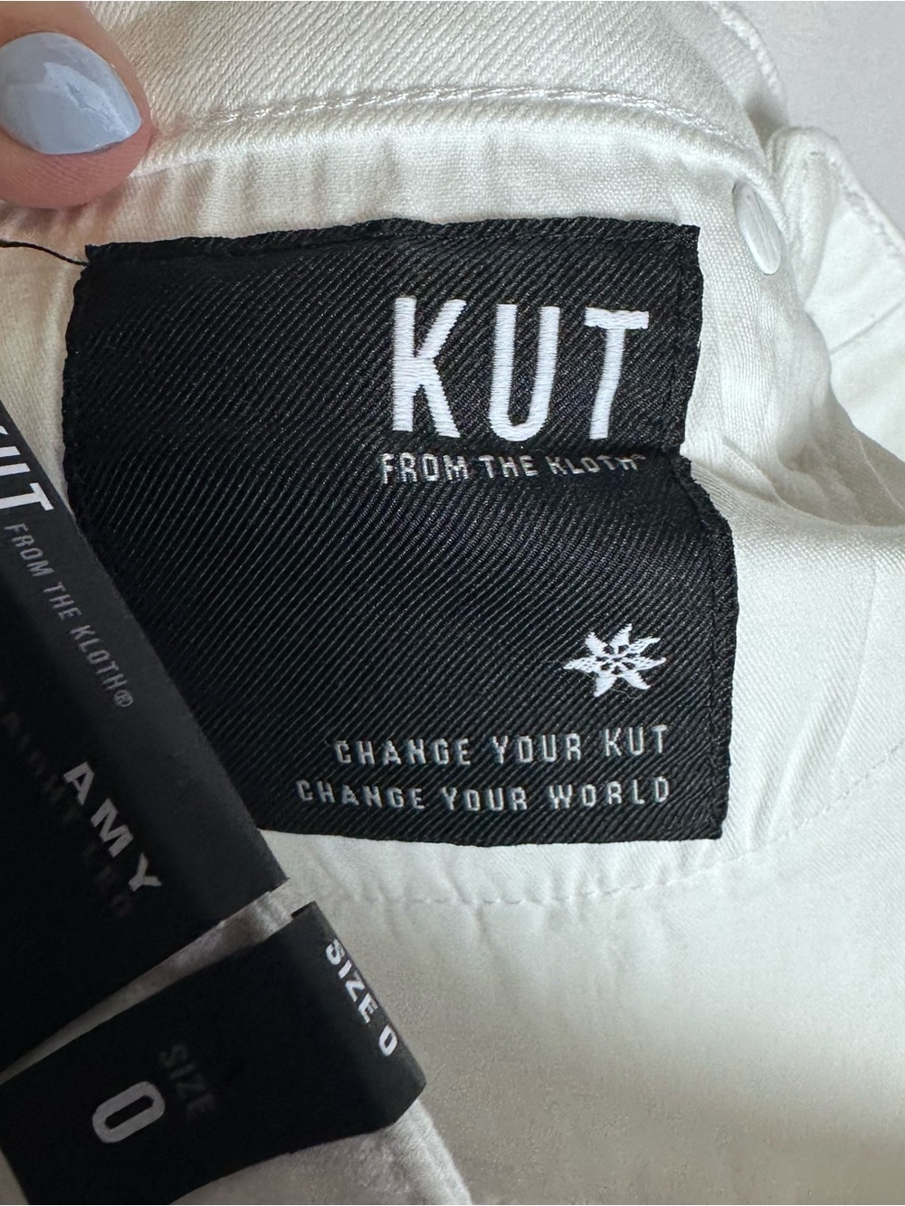 KUT from the Kloth Amy Crop Straight Leg White Jeans NWT size 0 - Picture 12 of 13